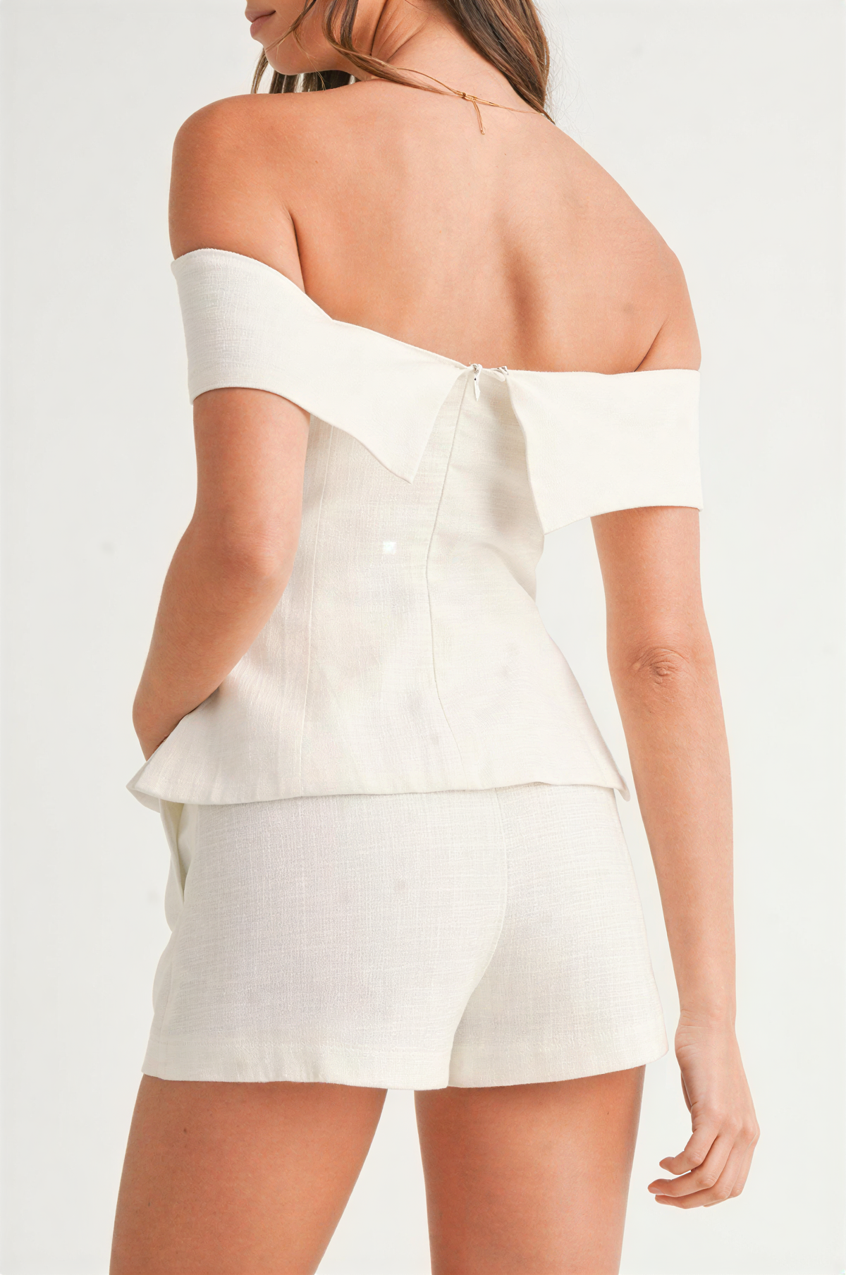 White Cotton and Linen Two-piece Suit